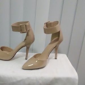 Beautiful Beige Pumps